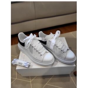 Alexander McQueen White Low-Top Sneakers with Black Heel